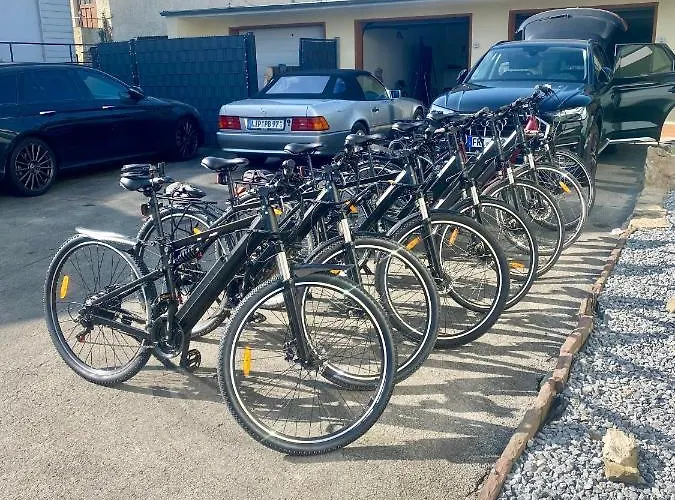 Hotel Gaestehaus Am Kurpark Garni 3*