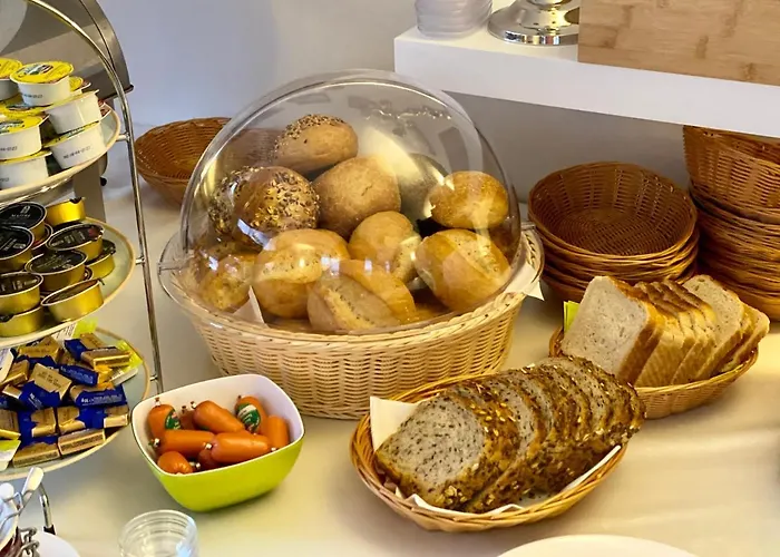 Gaestehaus Am Kurpark Garni Hotel 3*