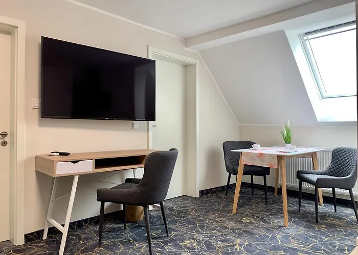 Gaestehaus Am Kurpark Garni Hotel 3*